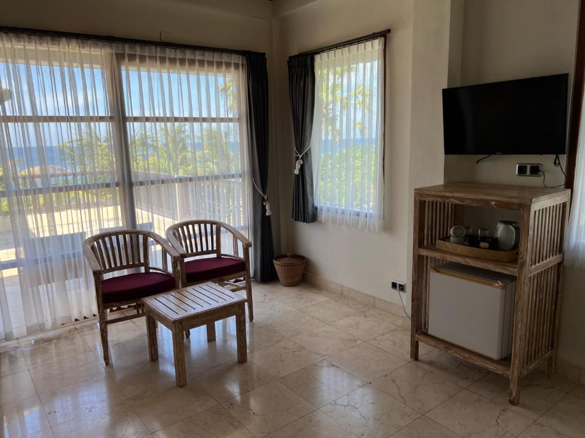 Puri Wirata Dive Resort And Spa Amed Exterior photo