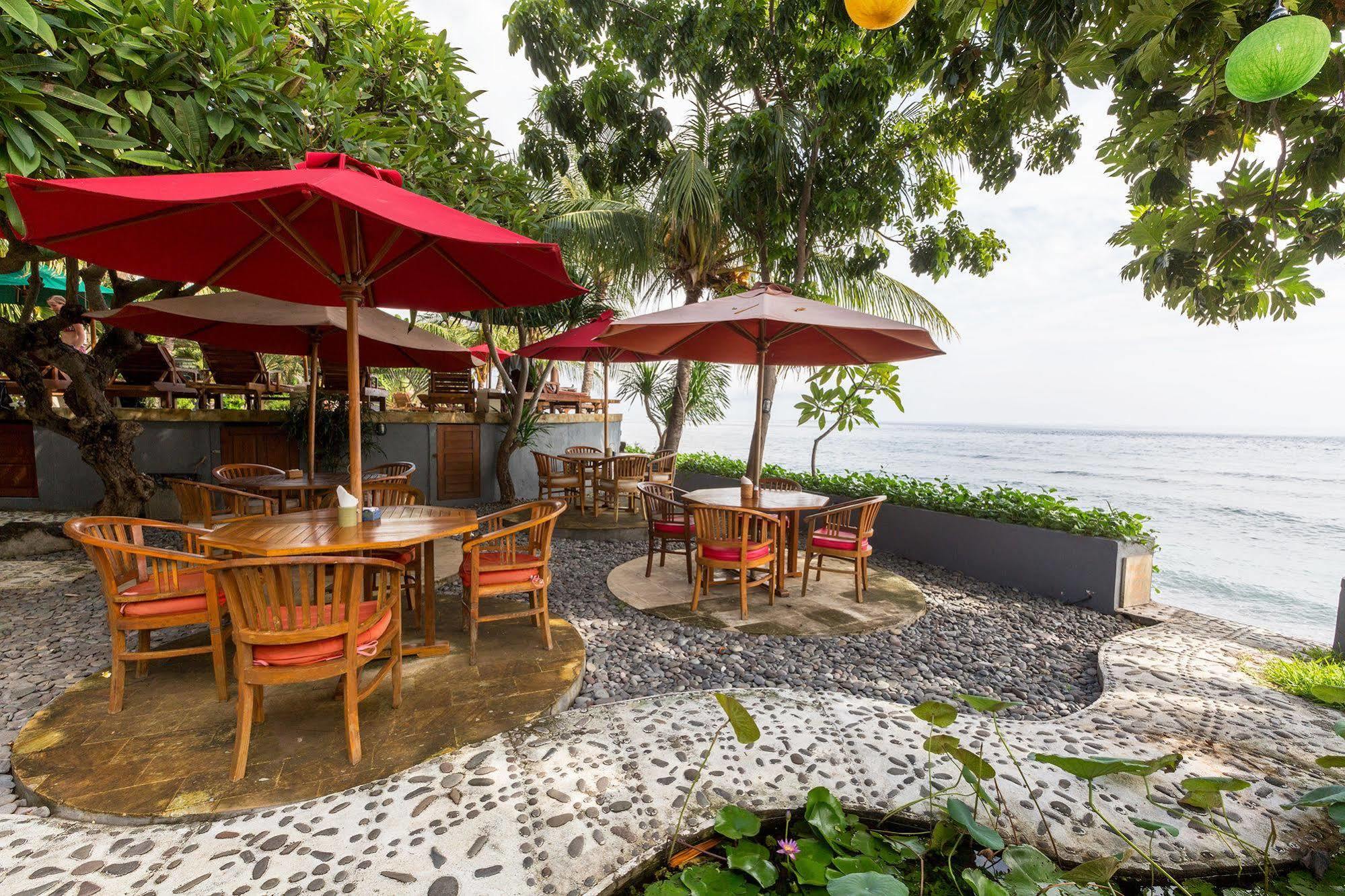 Puri Wirata Dive Resort And Spa Amed Exterior photo